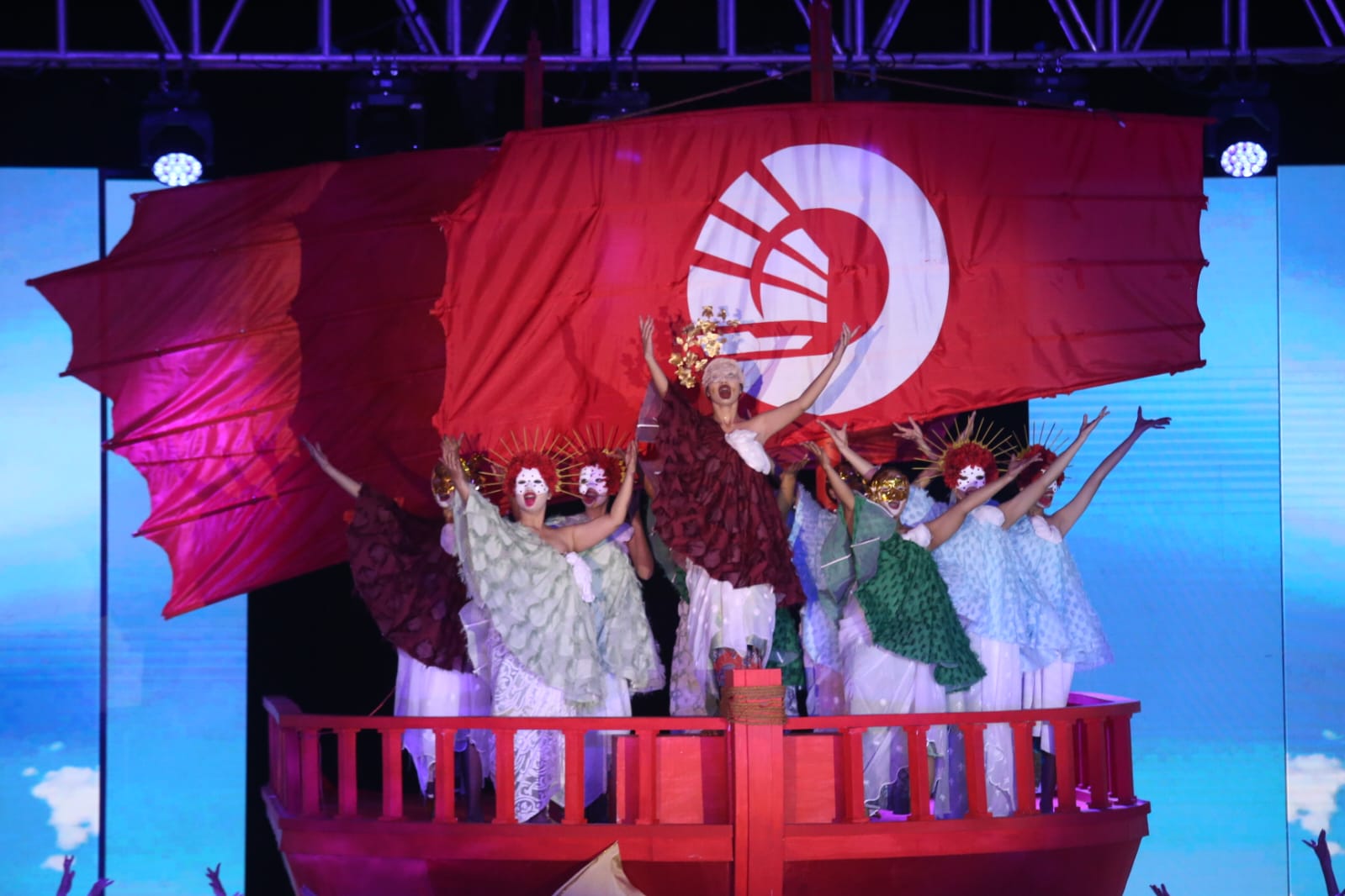 Bank OCBC NISP Mengubah Merek dan Logo Perusahaan Jadi ‘OCBC’